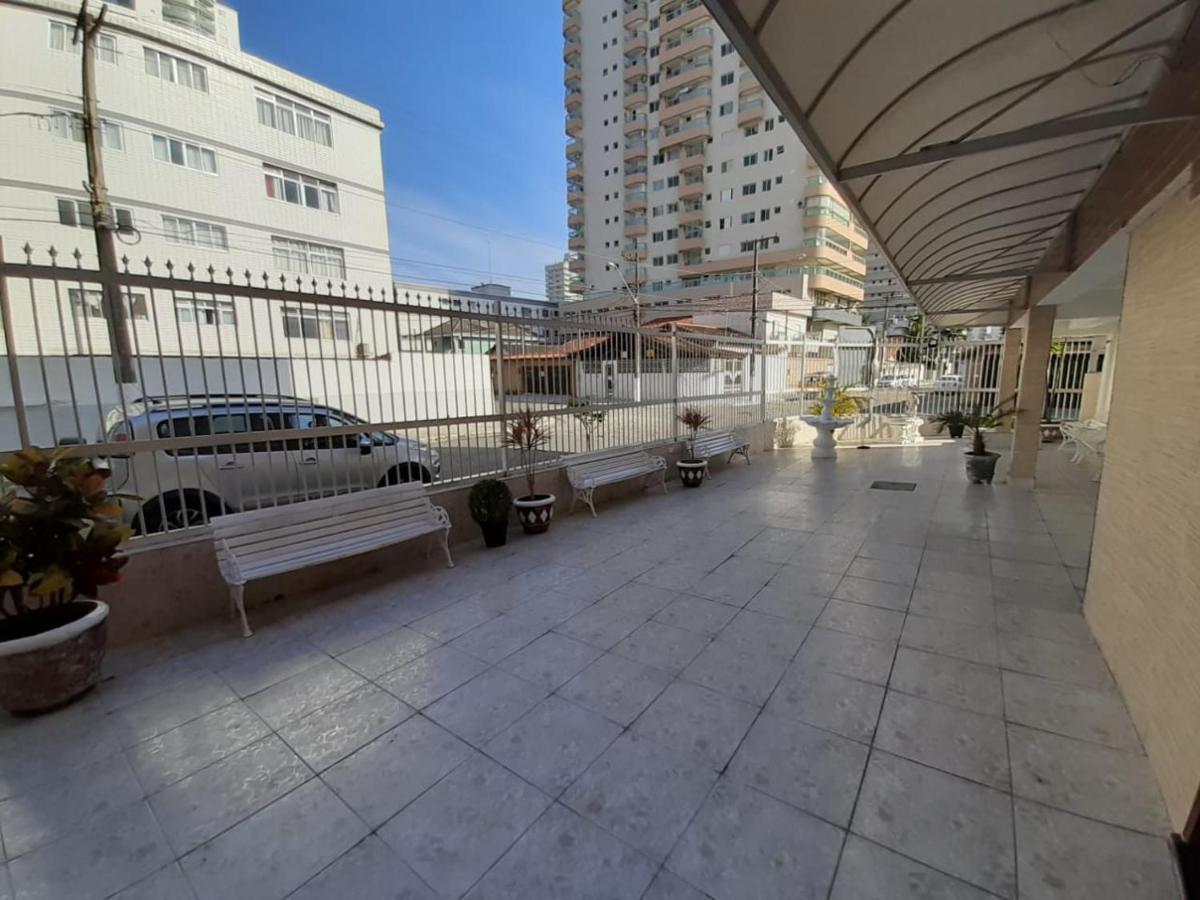 Apartamento Apto - Grande - Duas Quadras Da Praia Grande (Santos)